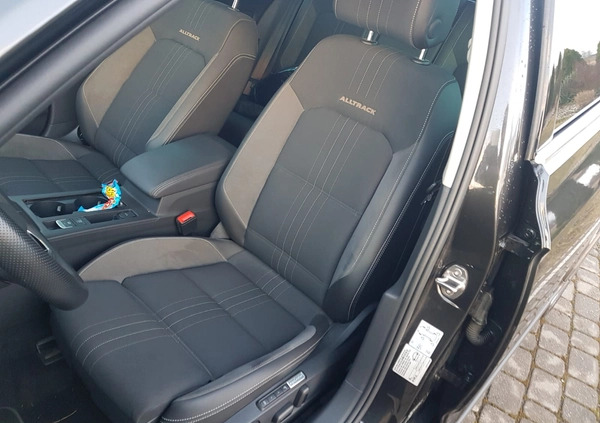 Volkswagen Passat cena 116500 przebieg: 69000, rok produkcji 2020 z Jarocin małe 46